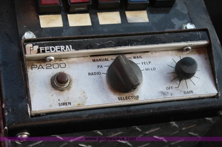 image for item F2580 1982 Ford 8000 tanker truck