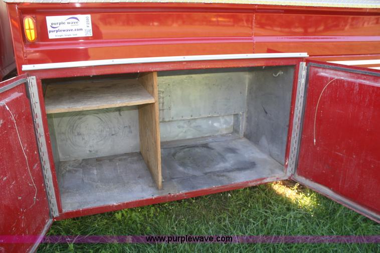 image for item F2580 1982 Ford 8000 tanker truck