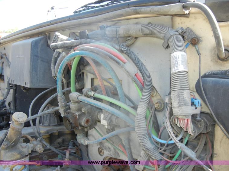 image for item F2627 1999 Chevrolet C8500 dump truck