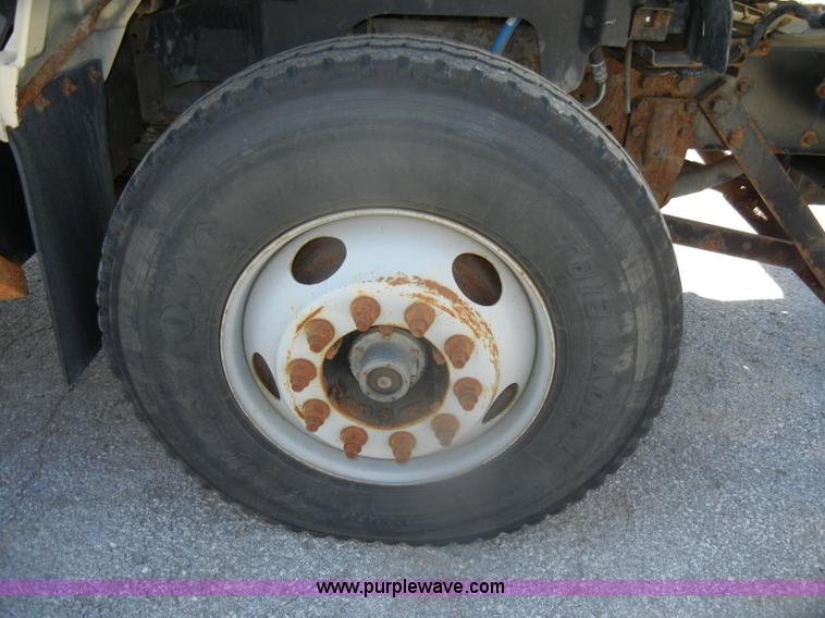 image for item F2627 1999 Chevrolet C8500 dump truck