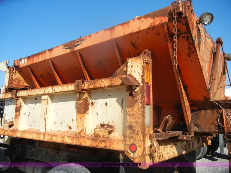 image for item F2627 1999 Chevrolet C8500 dump truck