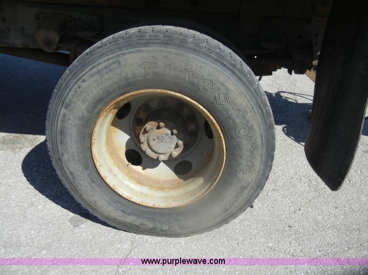 image for item F2627 1999 Chevrolet C8500 dump truck