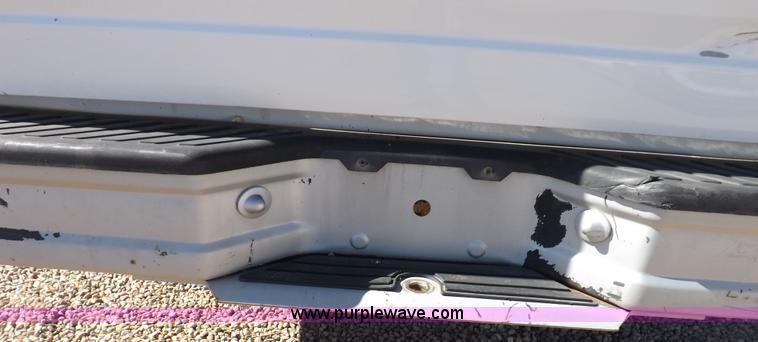 image for item F6212 1995 Ford F150 XL pickup truck