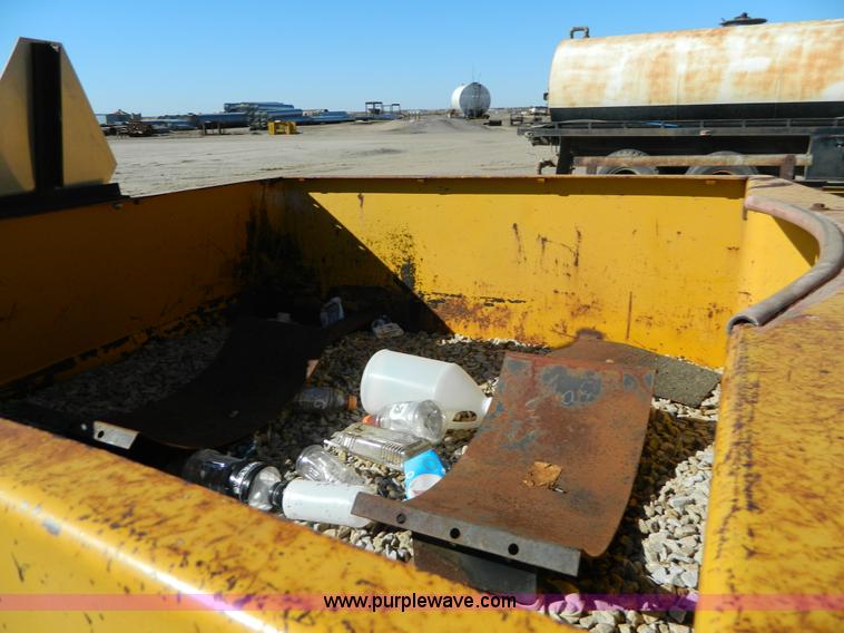 image for item G7506 Hyster C530A pneumatic roller