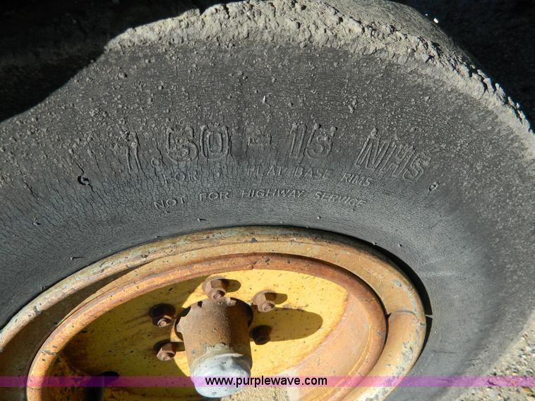 image for item G7506 Hyster C530A pneumatic roller