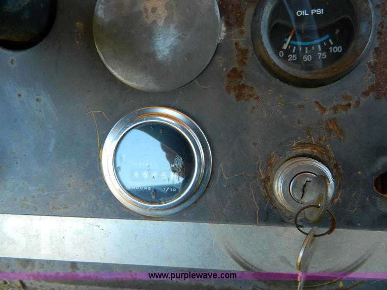 image for item G7506 Hyster C530A pneumatic roller