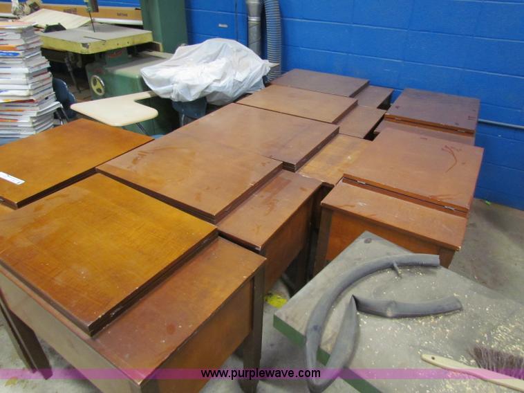 image for item V9311 (8) Elna sewing machines