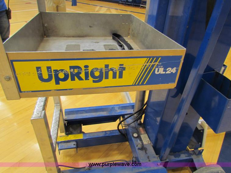 image for item V9312 Upright man lift