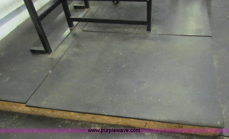 image for item V9313 Assorted rubber mats