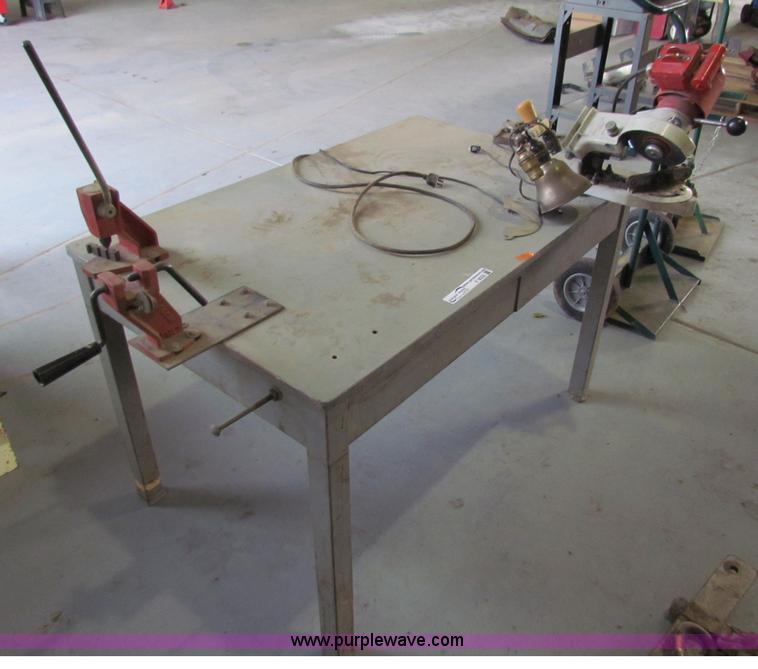 image for item V9332 Chainsaw chain sharping unit