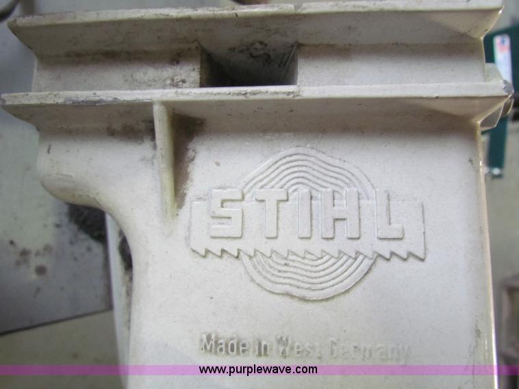 image for item V9332 Chainsaw chain sharping unit