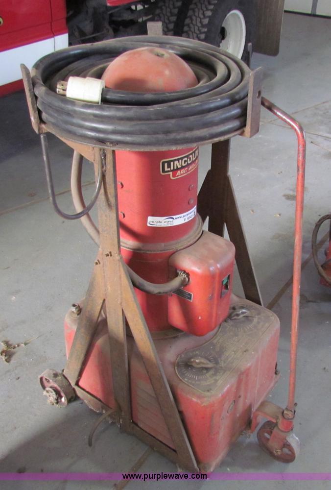 image for item V9345 Lincoln Lincwelder Aircraft arc welder