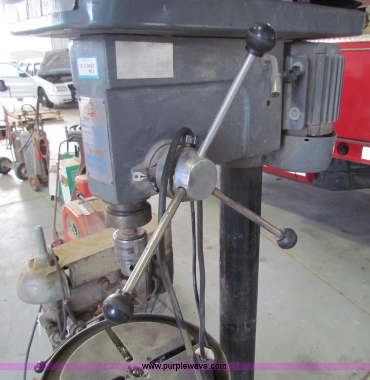 image for item V9348 Machine Tools drill press
