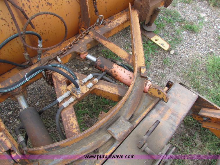 image for item V9354 2000 Coates 10' snow plow