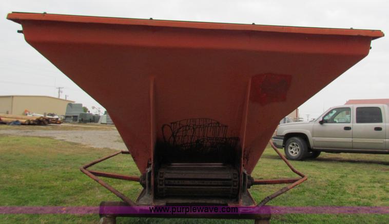 image for item V9355 2000 Fiber Glass Co. sand spreader