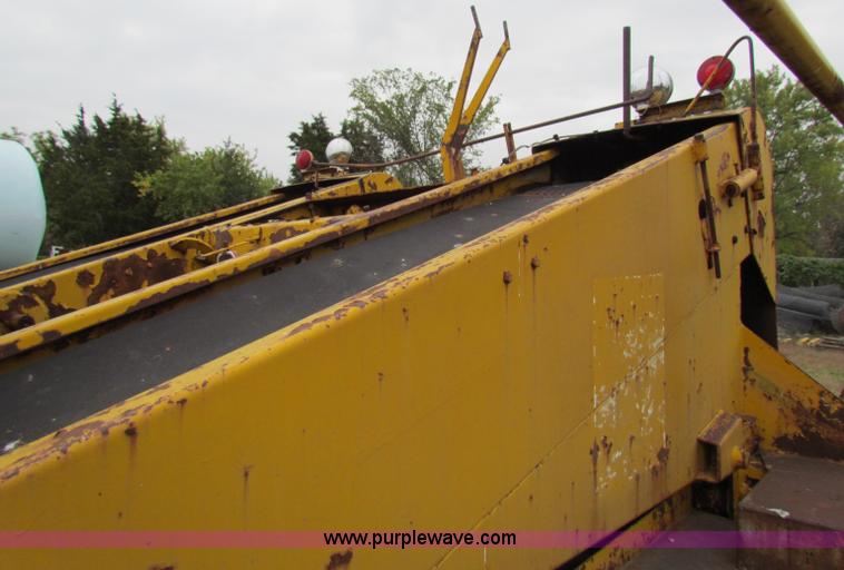 image for item V9356 1994 Etnye 12" chip spreader