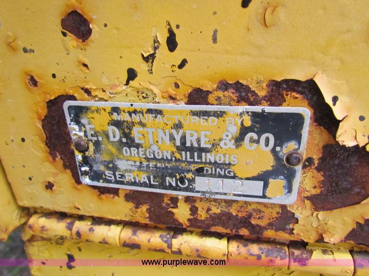 image for item V9356 1994 Etnye 12" chip spreader