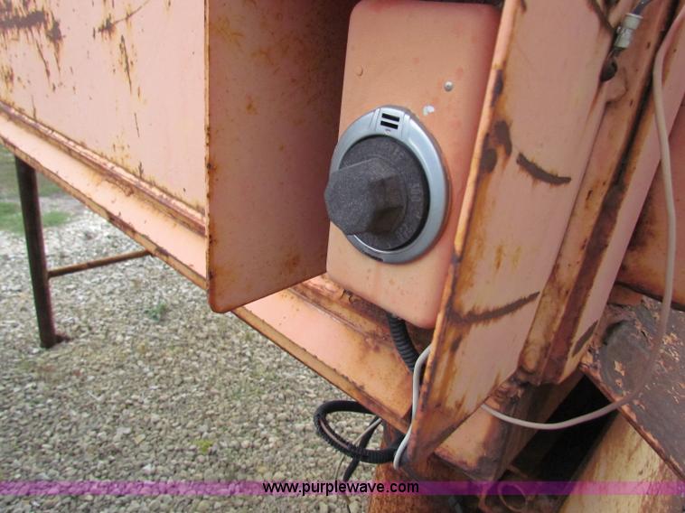 image for item V9357 Unitized patcher