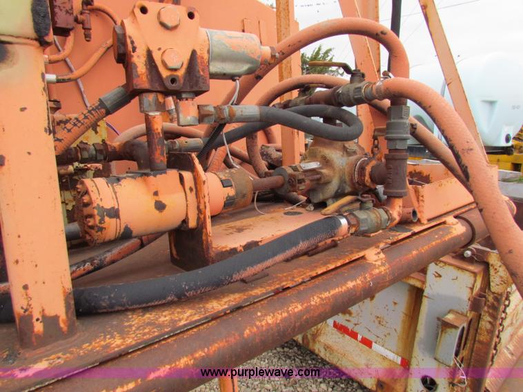 image for item V9357 Unitized patcher