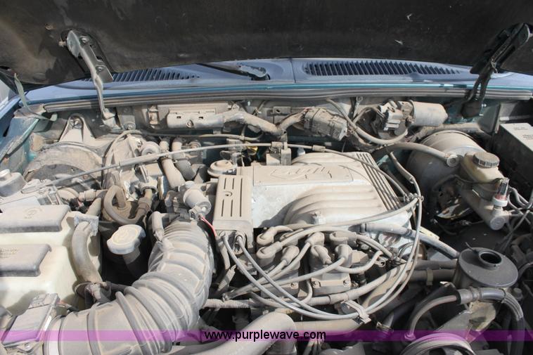 image for item E4261 1997 Ford Explorer SUV