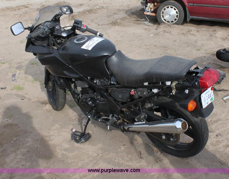 image for item E4262 2007 Kawasaki Ninja 500R motorcycle