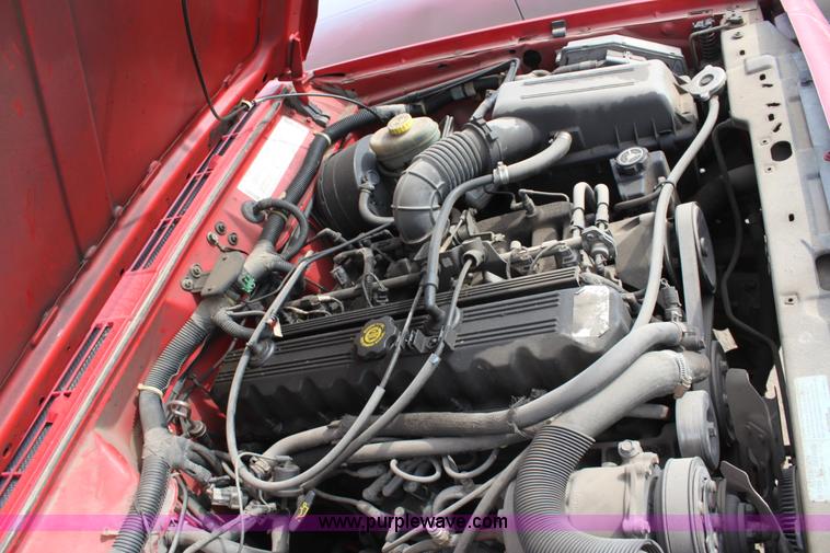 image for item E4263 1995 Jeep Chrokee Limited SUV