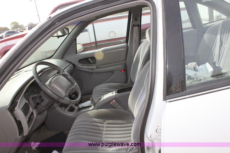 image for item E4266 1996 Buick Regal Custom