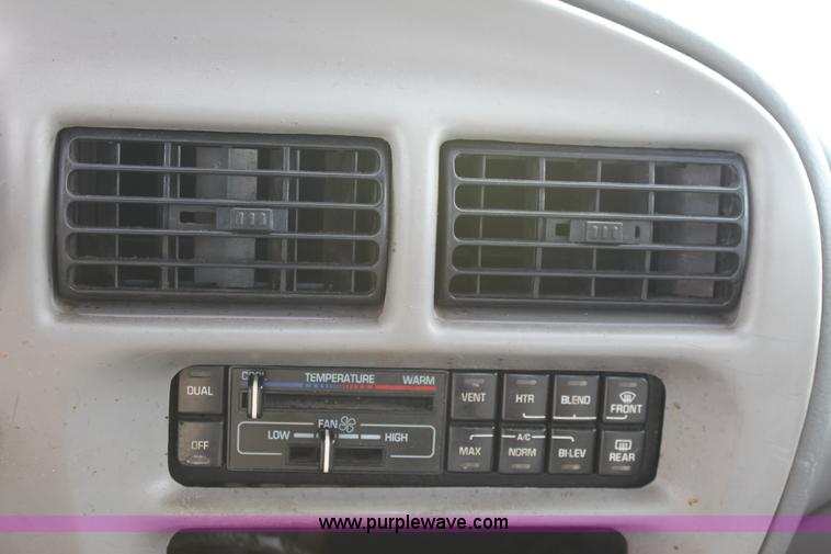 image for item E4266 1996 Buick Regal Custom