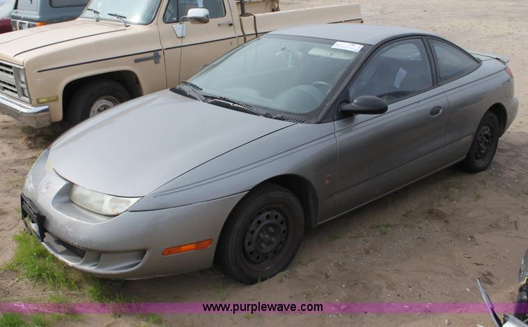 image for item E4269 1999 Saturn SC1