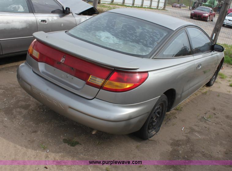 image for item E4269 1999 Saturn SC1