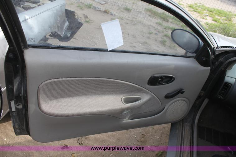 image for item E4269 1999 Saturn SC1