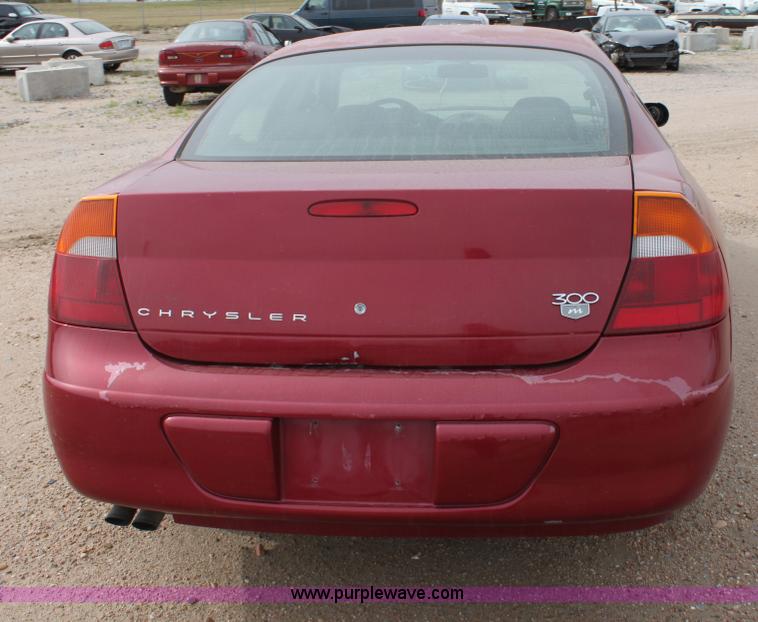 image for item E4271 1999 Chrysler 300M