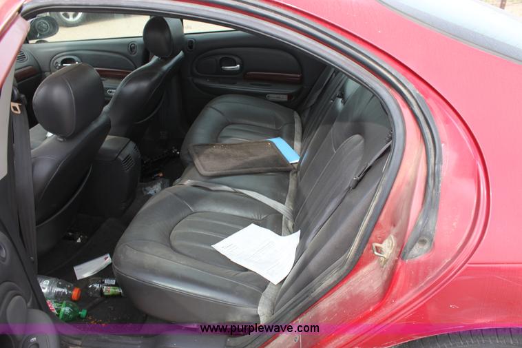 image for item E4271 1999 Chrysler 300M