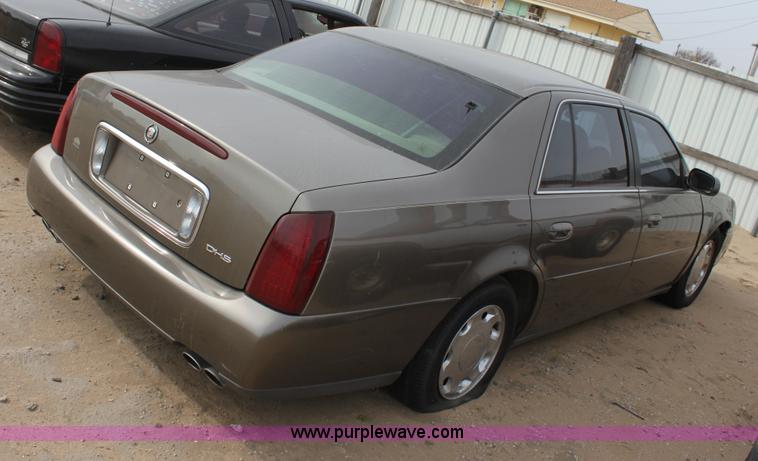 image for item E4272 2000 Cadillac DeVille DHS