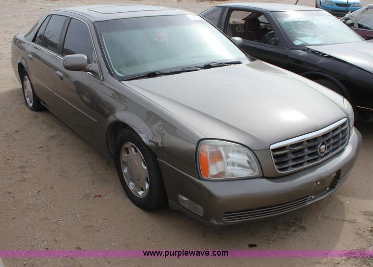 image for item E4272 2000 Cadillac DeVille DHS