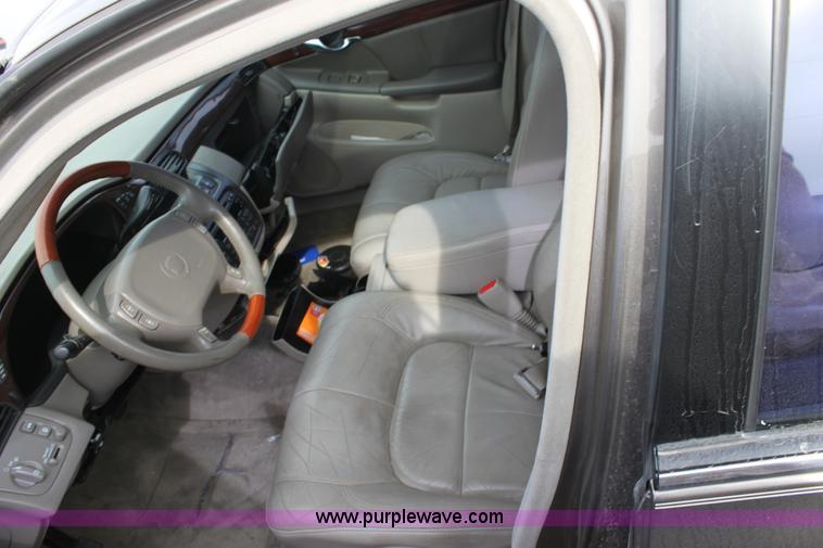 image for item E4272 2000 Cadillac DeVille DHS