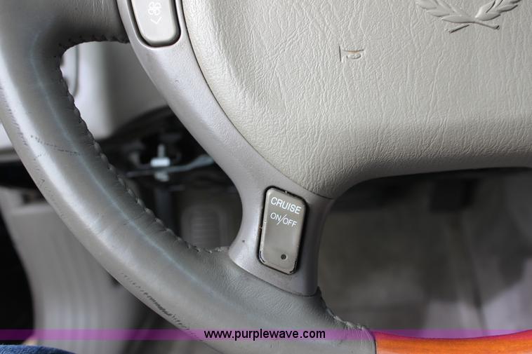 image for item E4272 2000 Cadillac DeVille DHS