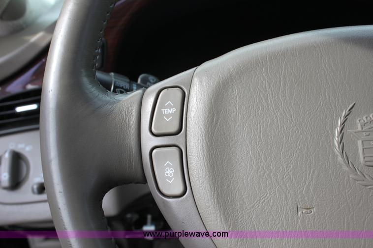 image for item E4272 2000 Cadillac DeVille DHS