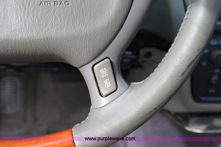 image for item E4272 2000 Cadillac DeVille DHS