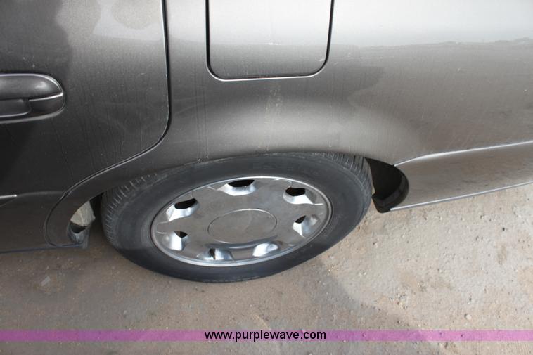 image for item E4272 2000 Cadillac DeVille DHS