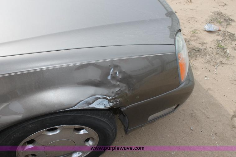 image for item E4272 2000 Cadillac DeVille DHS