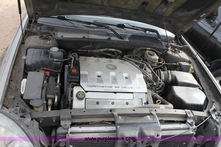 image for item E4272 2000 Cadillac DeVille DHS