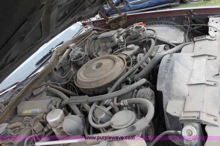 image for item E4273 1982 Oldsmobile Regency