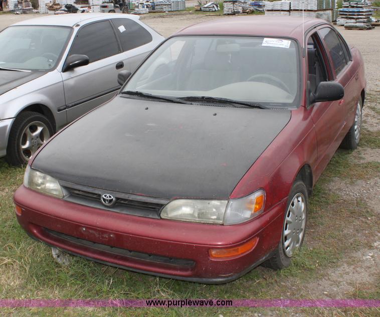 image for item E4274 1993 Toyota Corolla