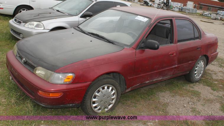 image for item E4274 1993 Toyota Corolla