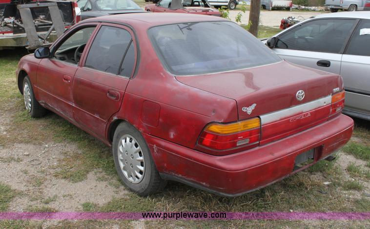 image for item E4274 1993 Toyota Corolla