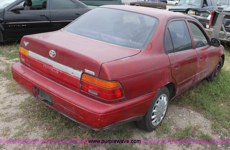image for item E4274 1993 Toyota Corolla