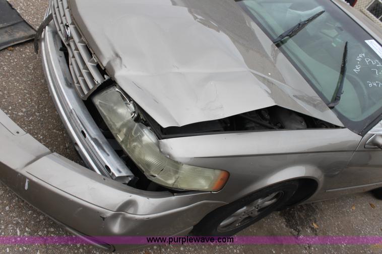 image for item E4278 2002 Cadillac SLS