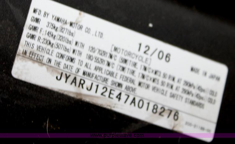 image for item E4279 2007 Yamaha YZF-R6 motorcycle