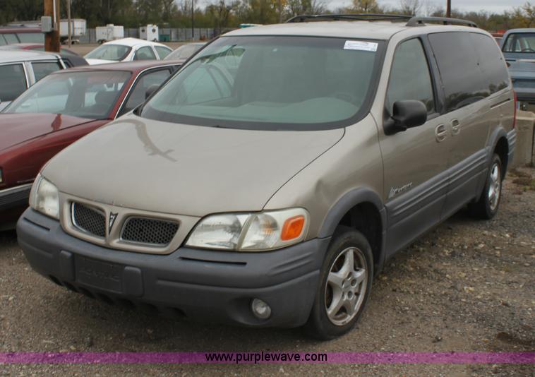 image for item E4281 1999 Pontiac Montana minivan